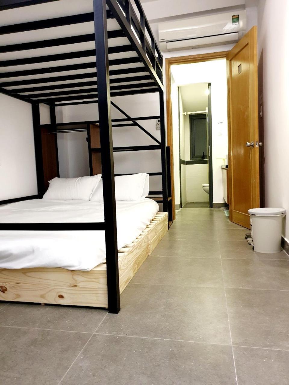 Zvillage Ncc - Modern Townhouse In District 1 مدينة هوشي منه المظهر الخارجي الصورة