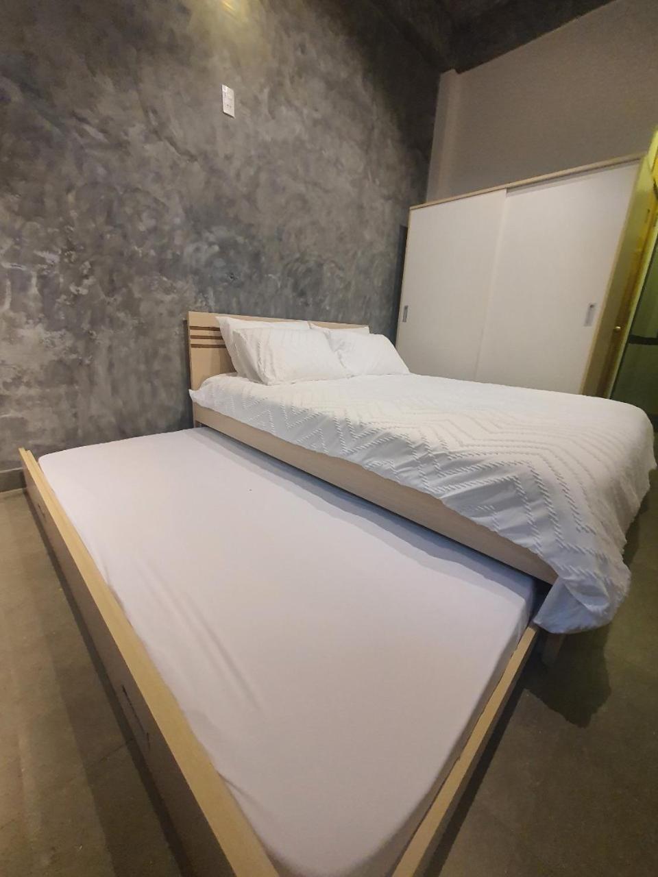 Zvillage Ncc - Modern Townhouse In District 1 مدينة هوشي منه المظهر الخارجي الصورة